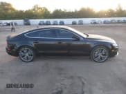 ✅ 2017 Audi A7 Premium Plus • VIN: WAUW2AFCXHN078065 • Lot: 43424856. Wystawiony na IAAI z przebiegiem 96 619 mil. Bezpłatny archiwum sprzedaży aukcyjnych z USA i szczegółowy raport historii pojazdu na DreamBid. Zdjęcie 14.