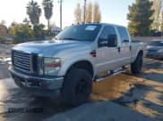 ✅ 2008 Ford F-250 XL • VIN: 1FTSW21R08ED76339 • Lot: 43784405. Wystawiony na IAAI z przebiegiem 301 560 mil. Bezpłatny archiwum sprzedaży aukcyjnych z USA i szczegółowy raport historii pojazdu na DreamBid. Zdjęcie 2.