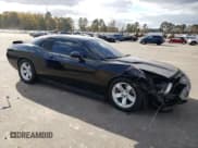 ✅ 2013 Dodge Challenger R/T Plus • VIN: 2C3CDYBTXDH705028 • Lot: 79052844. Wystawiony na Copart z przebiegiem 132 433 mil. Bezpłatny archiwum sprzedaży aukcyjnych z USA i szczegółowy raport historii pojazdu na DreamBid. Zdjęcie 4.