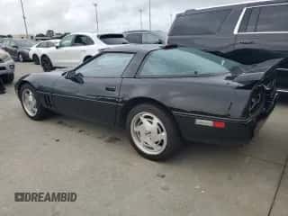 ✅ 1989 Chevrolet Corvette • VIN: 1G1YY2189K5117439 • Lot: 75006794. Wystawiony na Copart z przebiegiem 70 940 mil mil. Skorzystaj z bezpłatnego archiwum sprzedaży aukcyjnych z USA i zobacz szczegółowy raport historii pojazdu na DreamBid. Zdjęcie 2.