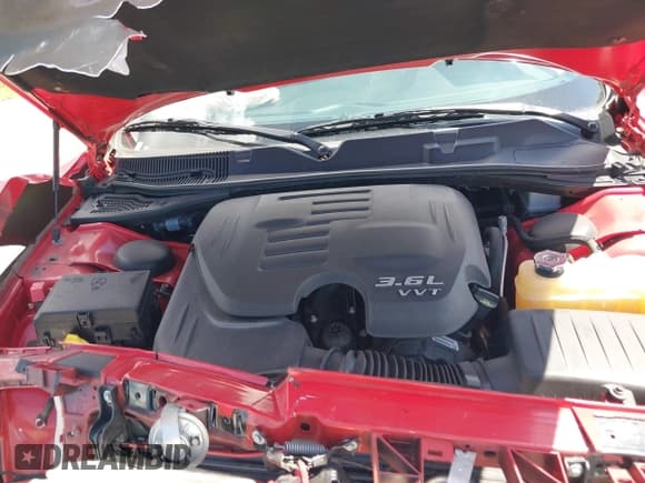 ✅ 2022 Dodge Challenger GT • VIN: 2C3CDZJG0NH249519 • Lot: 43356151. Wystawiony na IAAI z przebiegiem 66 906 mil. Bezpłatny archiwum sprzedaży aukcyjnych z USA i szczegółowy raport historii pojazdu na DreamBid. Zdjęcie 10.