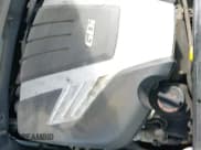 ✅ 2013 Hyundai Santa Fe Limited • VIN: KM8SR4HF6DU013098 • Лот: 43438880. Опубликован ранее на IAAI с пробегом 106 921 миль. Бесплатный доступ к архиву аукционных продаж из США и подробный отчёт об истории автомобиля на DreamBid. Изображение 21.