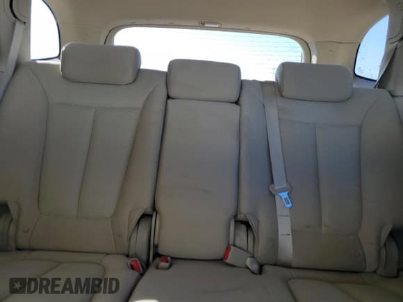 ✅ 2009 Hyundai Santa Fe GLS • VIN: 5NMSG13D89H273838 • Lot: 82145124. Listed on Copart with 130,417 mi. Free auction sales archive from the USA and detailed vehicle history report at DreamBid. Image 10.