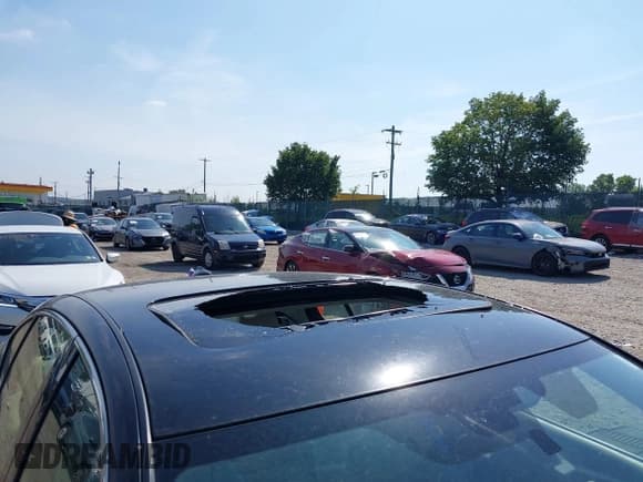 ✅ 2014 Infiniti Q50 Hybrid Premium • VIN: JN1AV7ARXEM702681 • Lot: 42602182. Listed on IAAI with 105,841 mi. Free auction sales archive from the USA and detailed vehicle history report at DreamBid. Image 6.