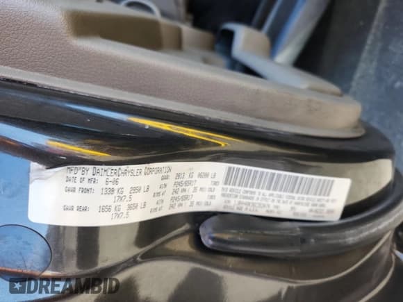 ✅ 2006 Jeep Commander • VIN: 1J8HH48K96C353474 • Lot: 86706875. Listed on Copart with 186,891 mi. Free auction sales archive from the USA and detailed vehicle history report at DreamBid. Image 13.