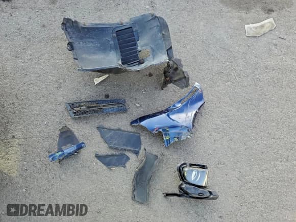 ✅ 2013 BMW 3 Series 328i • VIN: WBADW7C50DE731145 • Lot: 95607925. Listed on Copart with 47,996 mi. Free auction sales archive from the USA and detailed vehicle history report at DreamBid. Image 12.