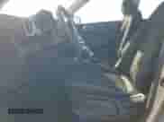 2025 Hyundai Venue SEL z VIN KMHRC8A37SU377891, wystawiony jako Copart lot #81901755 z przebiegiem 2 710 mil mil oraz Szkoda całkowita • Salvage title. Historia ofert i sprzedaży dostępna na DreamBid. Obrazek 7.