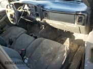 ✅ 2005 Chevrolet Silverado 1500 • VIN: 1GCEC14X85Z103681 • Лот: 86486705. Опубликован ранее на Copart с пробегом 185 346 миль. Бесплатный доступ к архиву аукционных продаж из США и подробный отчёт об истории автомобиля на DreamBid. Изображение 8.