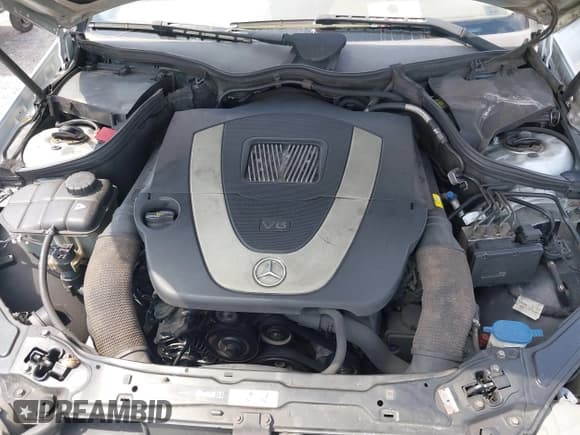 ✅ 2008 Mercedes-Benz CLK 350 • VIN: WDBTK56F28T088641 • Lot: 41797102. Wystawiony na IAAI z przebiegiem 136 971 mil. Bezpłatny archiwum sprzedaży aukcyjnych z USA i szczegółowy raport historii pojazdu na DreamBid. Zdjęcie 10.