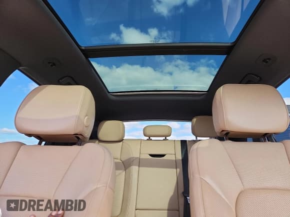 ✅ 2021 Porsche Macan • VIN: WP1AA2A54MLB00970 • Lot: 85162035. Wystawiony na Copart z przebiegiem 50 478 mil. Bezpłatny archiwum sprzedaży aukcyjnych z USA i szczegółowy raport historii pojazdu na DreamBid. Zdjęcie 10.