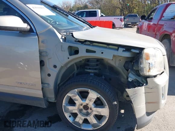 ✅ 2012 GMC Terrain SLT-1 • VIN: 2GKFLUE51C6114683 • Lot: 43610837. Wystawiony na IAAI z przebiegiem 129 443 mil. Bezpłatny archiwum sprzedaży aukcyjnych z USA i szczegółowy raport historii pojazdu na DreamBid. Zdjęcie 6.