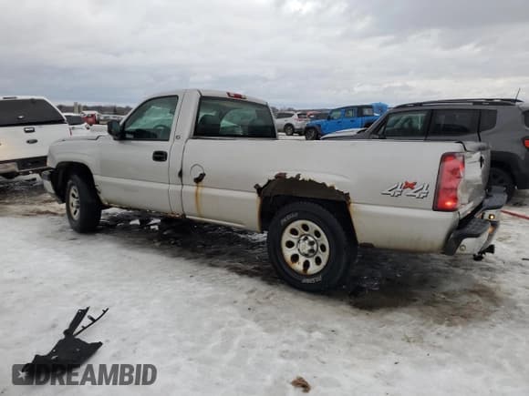 ✅ 2005 Chevrolet Silverado 1500 Z71 • VIN: 1GCEK14TX5Z112351 • Лот: 42116335. Опубликован ранее на Copart с пробегом 116 894 миль. Бесплатный доступ к архиву аукционных продаж из США и подробный отчёт об истории автомобиля на DreamBid. Изображение 2.