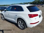 ✅ 2018 Audi Q5 Premium Plus • VIN: WA1BNAFY8J2036614 • Лот: 43017223. Опубликован ранее на IAAI с пробегом 32 954 миль. Бесплатный доступ к архиву аукционных продаж из США и подробный отчёт об истории автомобиля на DreamBid. Изображение 3.