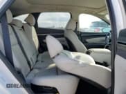 ✅ 2022 Hyundai Tucson Limited • VIN: KM8JECA19NU013131 • Lot: 73008404. Wystawiony na Copart z przebiegiem Nie podano. Bezpłatny archiwum sprzedaży aukcyjnych z USA i szczegółowy raport historii pojazdu na DreamBid. Zdjęcie 11.