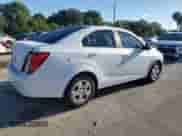 2013 Chevrolet Sonic LS с VIN 1G1JA5SH4D4174288, выставлен на аукционе Copart как лот 74352674 с пробегом Не указан миль и На запчасти • Non repairable. История ставок и продаж доступна на DreamBid. Изображение 3.