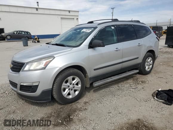 ✅ 2013 Chevrolet Traverse LS • VIN: 1GNKVFKD4DJ260681 • Lot: 61166295. Listed on Copart with 199,372 mi. Free auction sales archive from the USA and detailed vehicle history report at DreamBid. Image 1.