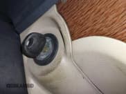 ✅ 2009 Hyundai Santa Fe SE • VIN: 5NMSH13E29H296621 • Lot: 42740914. Listed on IAAI with 174,921 mi. Free auction sales archive from the USA and detailed vehicle history report at DreamBid. Image 11.