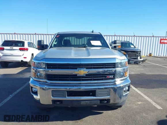 ✅ 2015 Chevrolet Silverado 2500HD LT • VIN: 1GC1KVE83FF653342 • Lot: 41970275. Listed on IAAI with 130,535 mi. Free auction sales archive from the USA and detailed vehicle history report at DreamBid. Image 13.