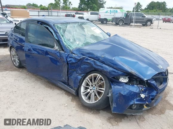 ✅ 2011 BMW 3 Series 335d • VIN: WBAPN7C57BA781514 • Lot: 42298123. Wystawiony na IAAI z przebiegiem Nie podano. Bezpłatny archiwum sprzedaży aukcyjnych z USA i szczegółowy raport historii pojazdu na DreamBid. Zdjęcie 1.