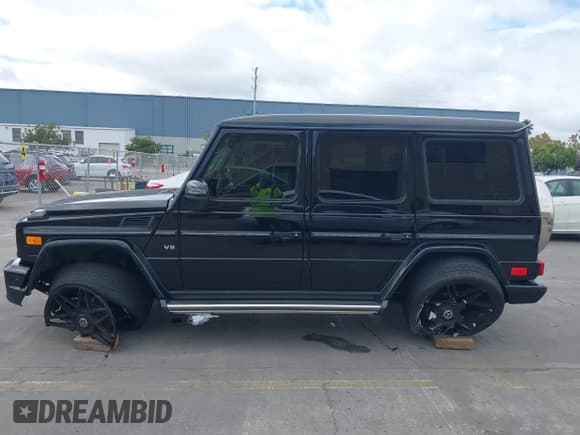 ✅ 2013 Mercedes-Benz G 550 • VIN: WDCYC3HFXDX207457 • Lot: 43438336. Wystawiony na IAAI z przebiegiem 102 641 mil. Bezpłatny archiwum sprzedaży aukcyjnych z USA i szczegółowy raport historii pojazdu na DreamBid. Zdjęcie 14.