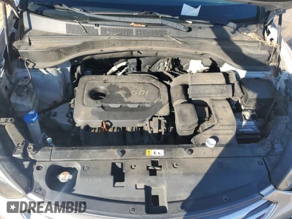 ✅ 2018 Hyundai Santa Fe 2.4L • VIN: 5XYZT3LB5JG545278 • Lot: 93383675. Listed on Copart with 130,935 mi. Free auction sales archive from the USA and detailed vehicle history report at DreamBid. Image 12.