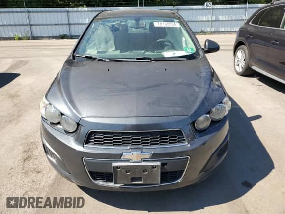 2016 Chevrolet Sonic LT с VIN 1G1JC5SG3G4145693, выставлен на аукционе Copart как лот 70100034 с пробегом 90 013 миль миль и Списание • Salvage title. История ставок и продаж доступна на DreamBid. Изображение 5.