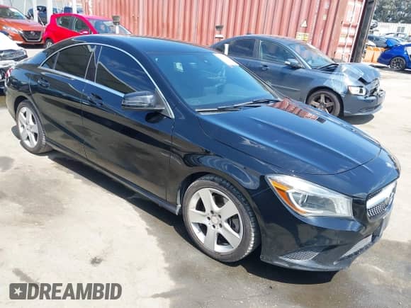 2015 Mercedes-Benz CLA 250 with VIN WDDSJ4EB7FN163737, listed as a IAAI auction lot 43090171 with 121,104 mi miles and . Bid and sale history available at DreamBid. Image 1.