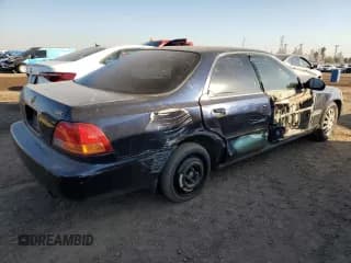 ✅ 1997 Acura TL • VIN: JH4UA2646VC800083 • Лот: 83212444. Опубликован ранее на Copart с пробегом 306 700 миль. Бесплатный доступ к архиву аукционных продаж из США и подробный отчёт об истории автомобиля на DreamBid. Изображение 3.