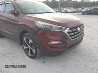 ✅ 2016 Hyundai Tucson Sport • VIN: KM8J33A27GU066914 • Lot: 43305388. Wystawiony na IAAI z przebiegiem 130 156 mil mil. Skorzystaj z bezpłatnego archiwum sprzedaży aukcyjnych z USA i zobacz szczegółowy raport historii pojazdu na DreamBid. Zdjęcie 6.