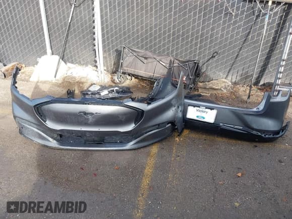 ✅ 2021 Ford Mustang Mach-E Premium • VIN: 3FMTK3R74MMA08531 • Lot: 41084631. Listed on IAAI with 68,101 mi. Free auction sales archive from the USA and detailed vehicle history report at DreamBid. Image 12.