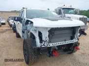 ✅ 2025 Chevrolet Silverado 1500 ZR2 • VIN: 3GCUKHEL1SG170864 • Лот: 42167688. Опубликован ранее на IAAI с пробегом 1 296 миль. Бесплатный доступ к архиву аукционных продаж из США и подробный отчёт об истории автомобиля на DreamBid. Изображение 6.