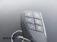 ✅ 2024 Chevrolet Tahoe RST • VIN: 1GNSCRKD2RR417057 • Lot: 42925915. Wystawiony na IAAI z przebiegiem 13 841 mil. Bezpłatny archiwum sprzedaży aukcyjnych z USA i szczegółowy raport historii pojazdu na DreamBid. Zdjęcie 11.