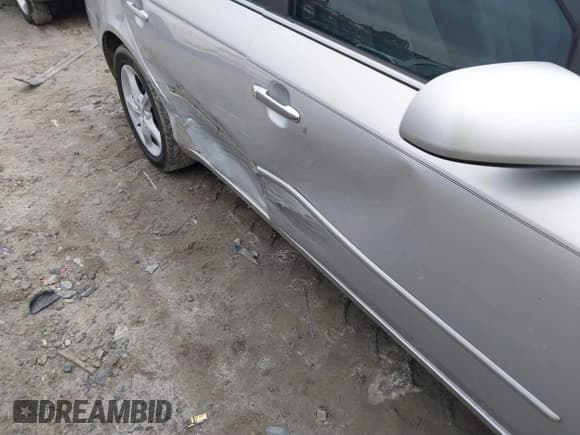 ✅ 2007 Hyundai Sonata SE • VIN: 5NPEU46F17H172757 • Лот: 41379846. Опубликован ранее на IAAI с пробегом 220 510 миль. Бесплатный доступ к архиву аукционных продаж из США и подробный отчёт об истории автомобиля на DreamBid. Изображение 6.