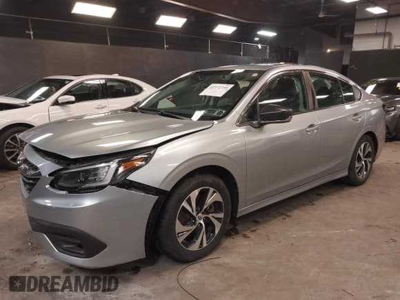 ✅ 2020 Subaru Legacy • VIN: 4S3BWAB67L3016228 • Lot: 42372755. Listed on IAAI with 30,569 mi. Free auction sales archive from the USA and detailed vehicle history report at DreamBid. Image 18.