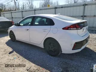 ✅ 2017 Hyundai Ioniq Blue • VIN: KMHC65LC2HU024735 • Lot: 48718665. Wystawiony na Copart z przebiegiem 336 498 mil. Bezpłatny archiwum sprzedaży aukcyjnych z USA i szczegółowy raport historii pojazdu na DreamBid. Zdjęcie 2.
