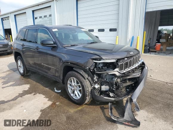 ✅ 2025 Jeep Grand Cherokee Altitude X • VIN: 1C4RJHAG6SC299400 • Lot: 59203595. Listed on Copart with 2,235 mi. Free auction sales archive from the USA and detailed vehicle history report at DreamBid. Image 4.