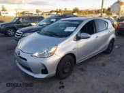 ✅ 2014 Toyota Prius Two • VIN: JTDKDTB30E1574590 • Lot: 43749031. Wystawiony na IAAI z przebiegiem 286 391 mil. Bezpłatny archiwum sprzedaży aukcyjnych z USA i szczegółowy raport historii pojazdu na DreamBid. Zdjęcie 17.