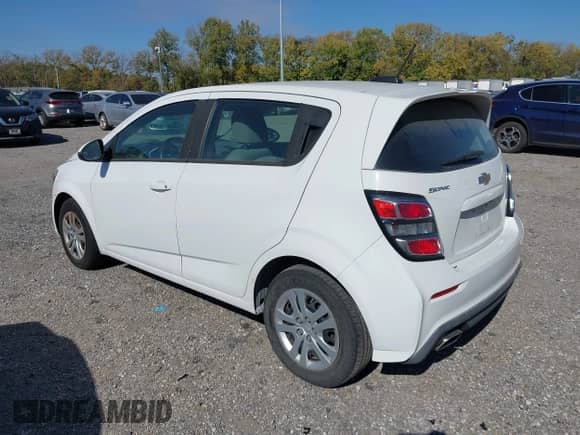 2017 Chevrolet Sonic LT с VIN 1G1JG6SH8H4174255, выставлен на аукционе IAAI как лот 43474189 с пробегом 146 684 миль миль и . История ставок и продаж доступна на DreamBid. Изображение 3.