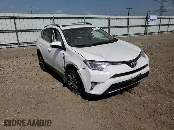 ✅ 2016 Toyota RAV4 XLE • VIN: JTMRFREV9GJ094446 • Lot: 56776715. Listed on Copart with 76,257 mi. Free auction sales archive from the USA and detailed vehicle history report at DreamBid. Image 14.