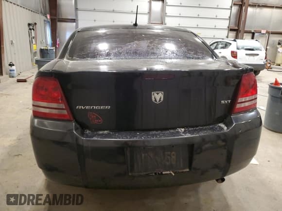 ✅ 2008 Dodge Avenger SXT • VIN: 1B3LC56K68N671571 • Лот: 87374864. Опубликован ранее на Copart с пробегом 183 135 миль. Бесплатный доступ к архиву аукционных продаж из США и подробный отчёт об истории автомобиля на DreamBid. Изображение 6.