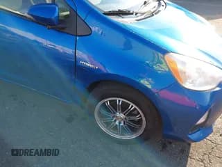 ✅ 2012 Toyota Prius Three • VIN: JTDKDTB3XC1017845 • Lot: 43262479. Listed on IAAI with 177,968 mi. Free auction sales archive from the USA and detailed vehicle history report at DreamBid. Image 6.