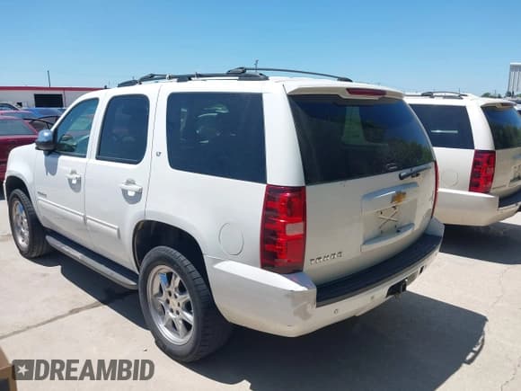 ✅ 2014 Chevrolet Tahoe LT • VIN: 1GNSCBE03ER213054 • Lot: 42821489. Listed on IAAI with 166,689 mi. Free auction sales archive from the USA and detailed vehicle history report at DreamBid. Image 3.