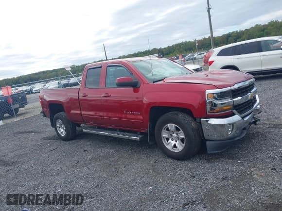 ✅ 2018 Chevrolet Silverado 1500 LT • VIN: 1GCVKREC4JZ302234 • Lot: 43400403. Listed on IAAI with 82,216 mi. Free auction sales archive from the USA and detailed vehicle history report at DreamBid. Image 13.