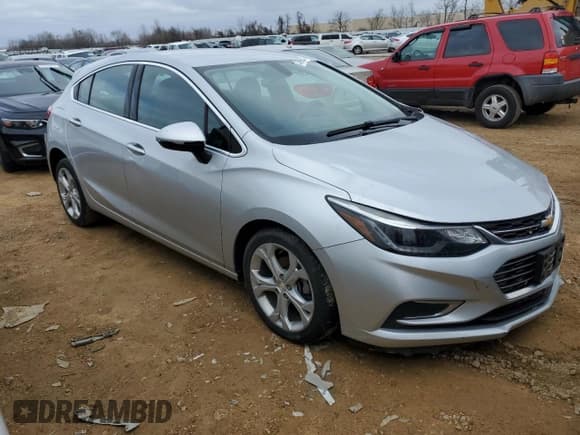 ✅ 2018 Chevrolet Cruze Premier • VIN: 3G1BF6SM6JS543074 • Lot: 37898003. Listed on Copart with 50,137 mi. Free auction sales archive from the USA and detailed vehicle history report at DreamBid. Image 4.