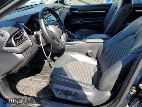 ✅ 2019 Toyota Camry SE • VIN: 4T1B11HK3KU246307 • Лот: 81464785. Опубликован ранее на Copart с пробегом 181 997 миль. Бесплатный доступ к архиву аукционных продаж из США и подробный отчёт об истории автомобиля на DreamBid. Изображение 7.