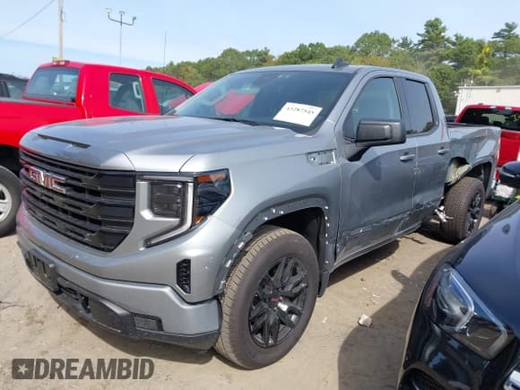 ✅ 2025 GMC Sierra 1500 Elevation • VIN: 1GTRUJEK4SZ135850 • Лот: 43287545. Опубликован ранее на IAAI с пробегом 777 миль. Бесплатный доступ к архиву аукционных продаж из США и подробный отчёт об истории автомобиля на DreamBid. Изображение 18.