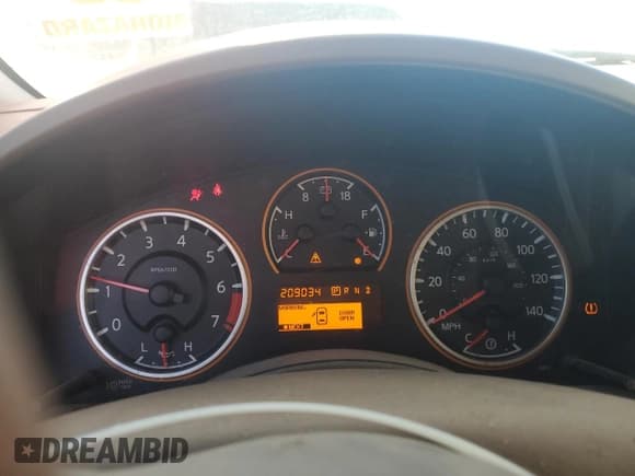 ✅ 2008 Nissan Titan SE • VIN: 1N6AA07DX8N343274 • Лот: 86117825. Опубликован ранее на Copart с пробегом Не указан. Бесплатный доступ к архиву аукционных продаж из США и подробный отчёт об истории автомобиля на DreamBid. Изображение 9.