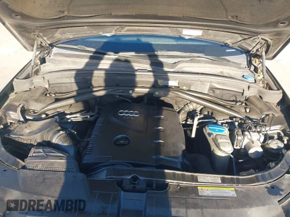 ✅ 2012 Audi Q5 Premium • VIN: WA1CFAFP2CA035010 • Lot: 41412117. Listed on IAAI with 198,893 mi. Free auction sales archive from the USA and detailed vehicle history report at DreamBid. Image 10.