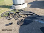 ✅ 2023 Chevrolet Traverse LS • VIN: 1GNERFKW5PJ321043 • Lot: 43370186. Wystawiony na IAAI z przebiegiem 32 386 mil. Bezpłatny archiwum sprzedaży aukcyjnych z USA i szczegółowy raport historii pojazdu na DreamBid. Zdjęcie 12.