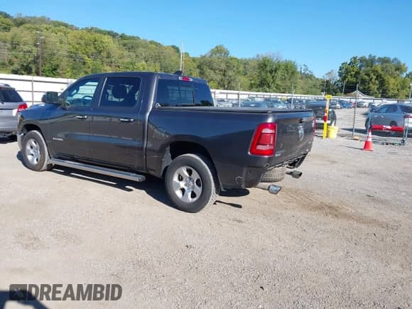 2019 Ram 1500 Big Horn с VIN 1C6SRFFT8KN737821, выставлен на аукционе IAAI как лот 43414268 с пробегом 76 450 миль миль и . История ставок и продаж доступна на DreamBid. Изображение 3.